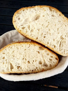Una foto de Pan blanco con masa madre