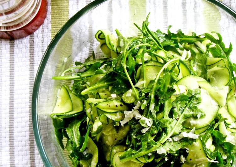 Zucchini and Rocket Carpaccio Salad