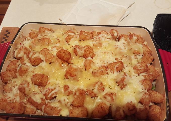 Steps to Prepare Any-night-of-the-week Zen&#39;s Fresh Tater Tot Hot Dish