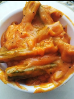 સરગવાની શીંગ નું લોટ વાળું શાક (Drumstick Besan Shak Recipe In Gujarati) રેસીપી મુખ્ય ફોટો
