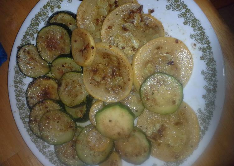 Easiest Way to Make Any Night Of The Week Skillet zucchini and yellow squash