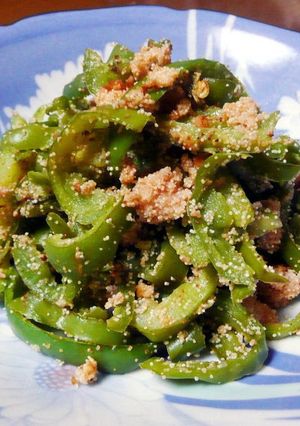 A picture of Stir-Fried Green Peppers with Spicy Cod Roe.