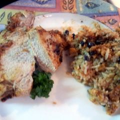 A picture of Portuguese inspired crock pot pork.