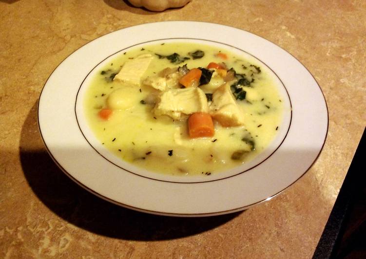 Creamy, dreamy gnoochi soup with chicken