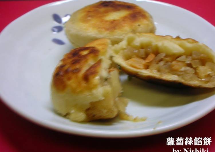 How to Make Homemade Taiwanese Daikon Radish Cakes