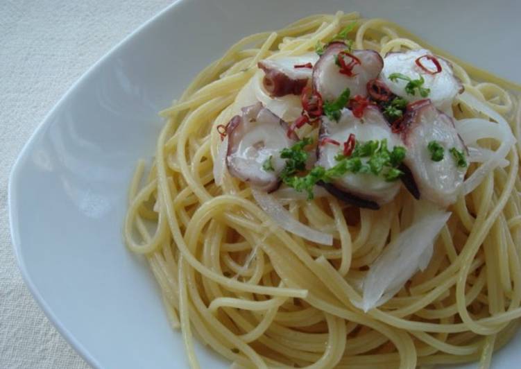 Pasta with Octopus and Anchovy Pasta Sauce