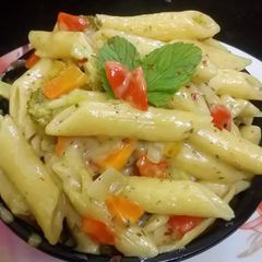 White sauce pasta A picture of White sauce pasta.