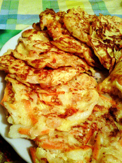 A picture of cabbage pancake.