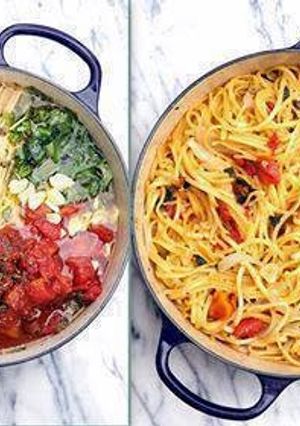 A picture of Chicken and Pasta.