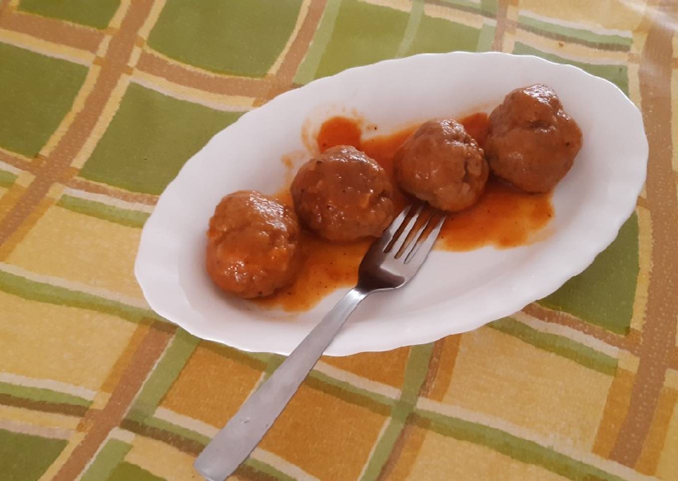 Albóndigas en salsa de tomate
