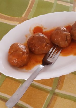 Una foto de Albóndigas en salsa de tomate