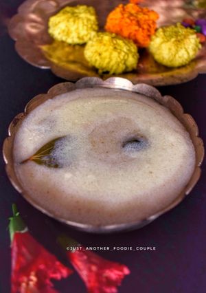 A picture of Suji / Salmonella Halwa.
