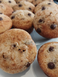 Una foto de Muffins con chips de chocolate