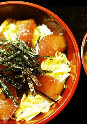 A picture of Marinated Tuna Rice Bowl.