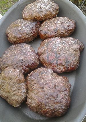 A picture of Lambburgers.