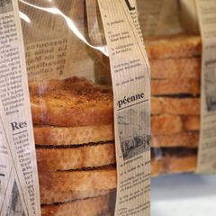 A picture of Maple Syrup Flavored Sugar Rusk for Gifting.