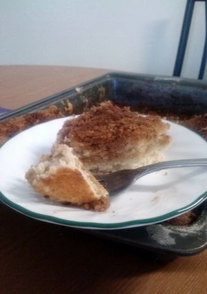 A picture of moist coffee cake.