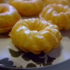 A picture of Baked Mini Tofu Donuts.
