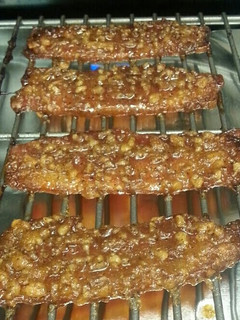 A picture of Caramelized Pecan Bacon.