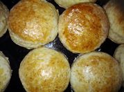 A picture of cake flour biscuits with margarine