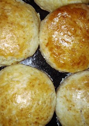 A picture of sweet scone biscuits (Drum Best Recipe Summer 2013).