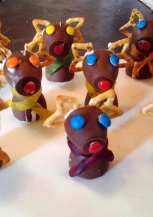 A picture of Rudolph Christmas Chocolate Bites ..