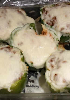 A picture of Easy stuffed peppers.