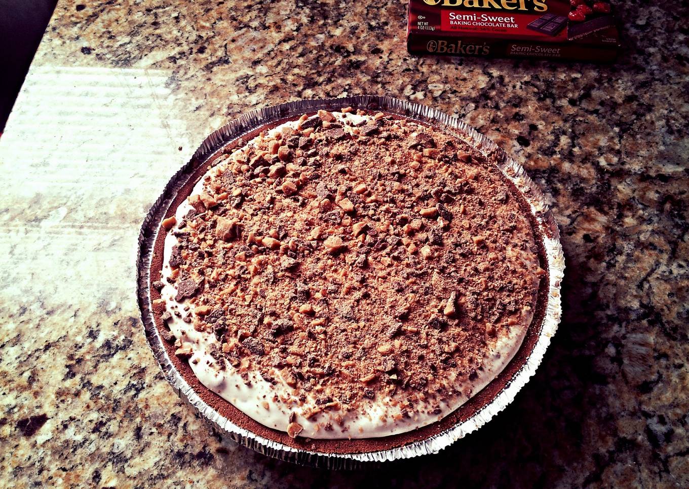 Candybar pie
