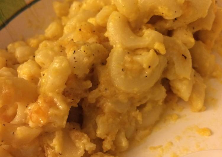 Step-by-Step Guide to Prepare Award-winning Baked Creamy Mac And Cheese