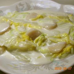 Easy Chinese-Style Creamy Chinese Cabbage & Scallops A picture of Easy Chinese-Style Creamy Chinese Cabbage & Scallops.