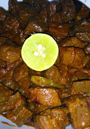 A picture of Tikka kaleji (beef).