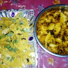 A picture of Pattol fry /tari wale pattol.