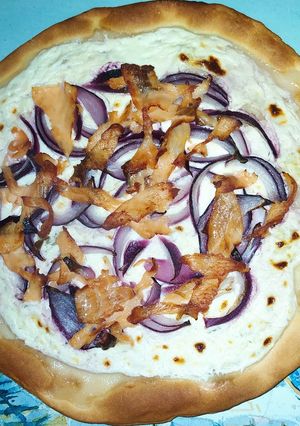 Une photo de Flammeküeche au saumon 👩‍🍳