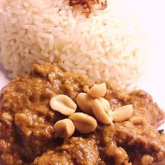 A picture of Beef Rendang: Delicious Malaysian Dish.