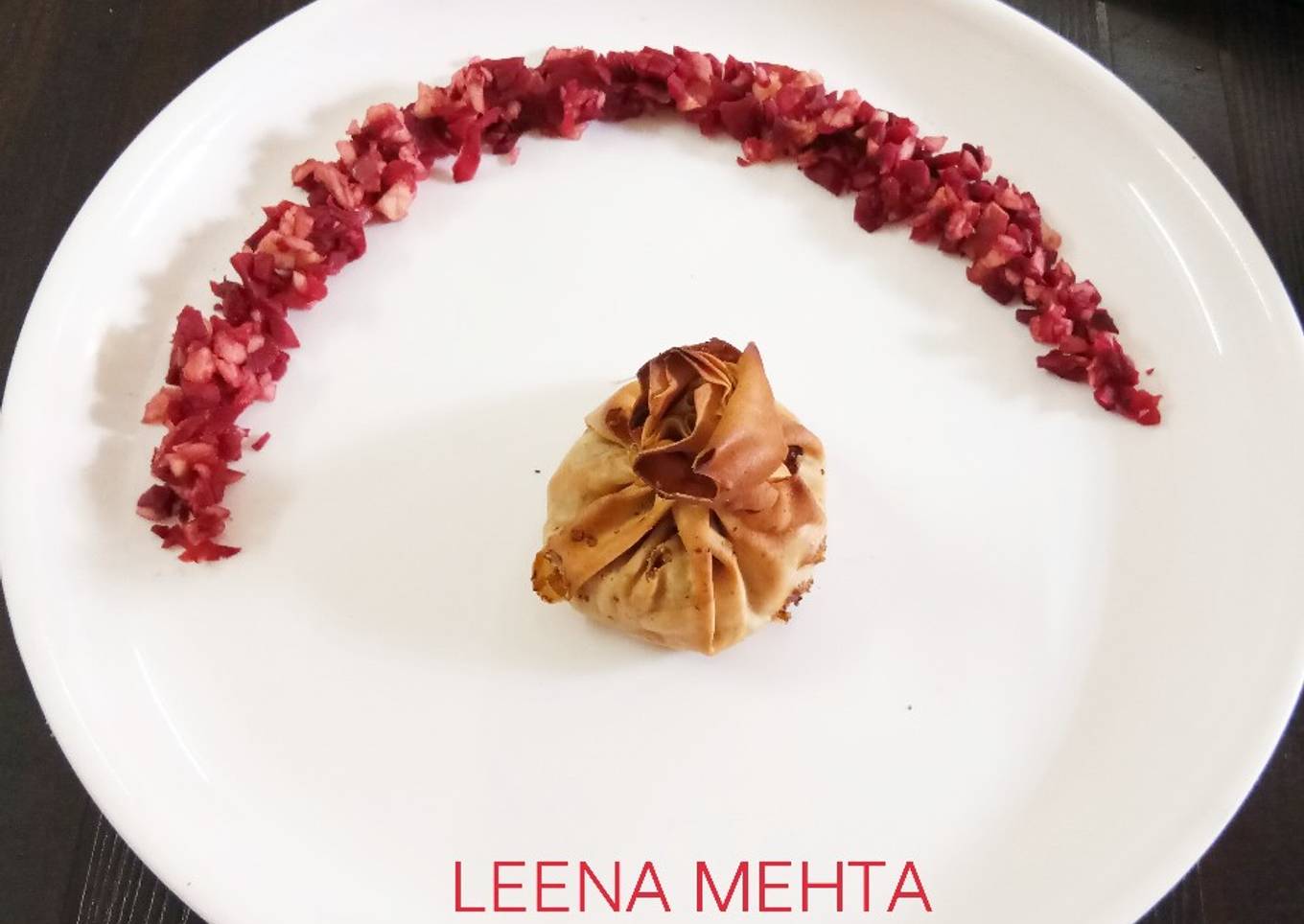 Chatpati Papad Apple potli