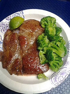 A picture of Mary's steak.