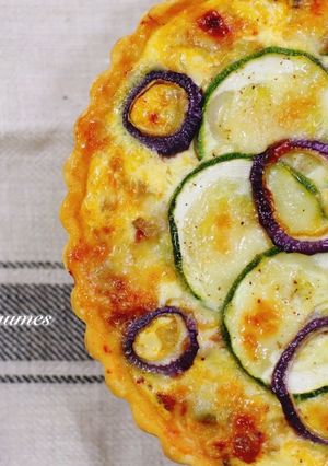 普羅旺斯鹹派與派皮 quiche aux légumes 的食譜成品照片