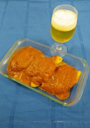 Una foto de Chuletas de jamón acriolladas