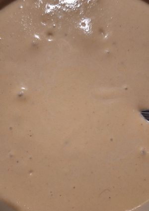 A picture of Mashed chickpeas with cheese and peanut butter.