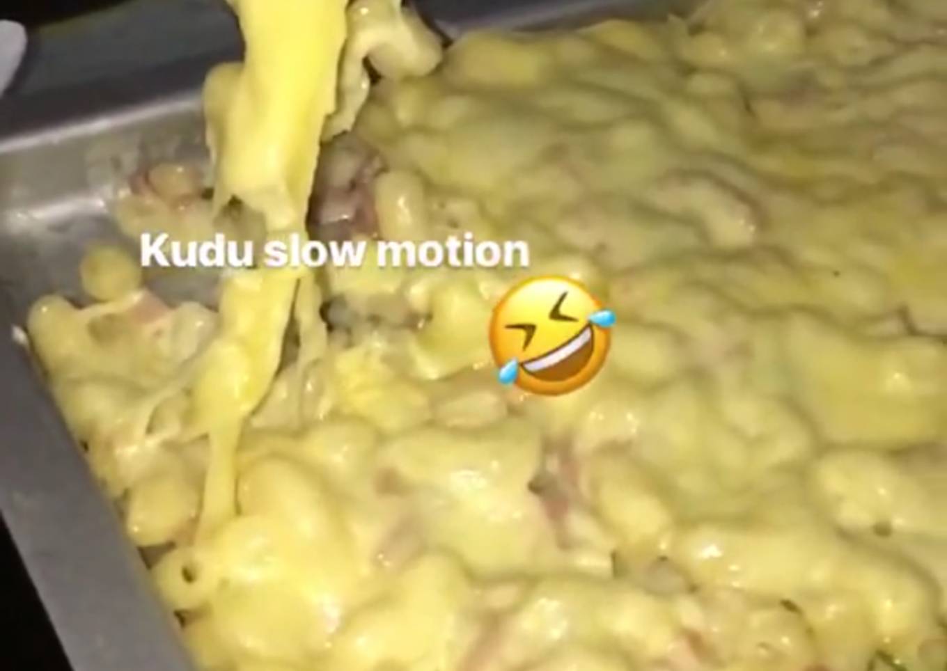Makaroni keju panggang