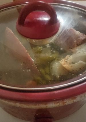 A picture of Ham Hock Seasoned Green Beans (Crockpot).
