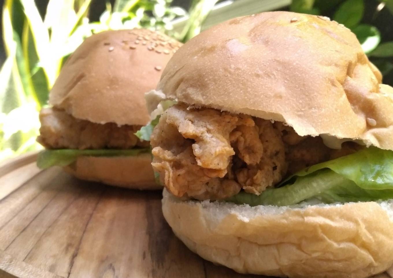 Buttermilk Fried Chicken Burger