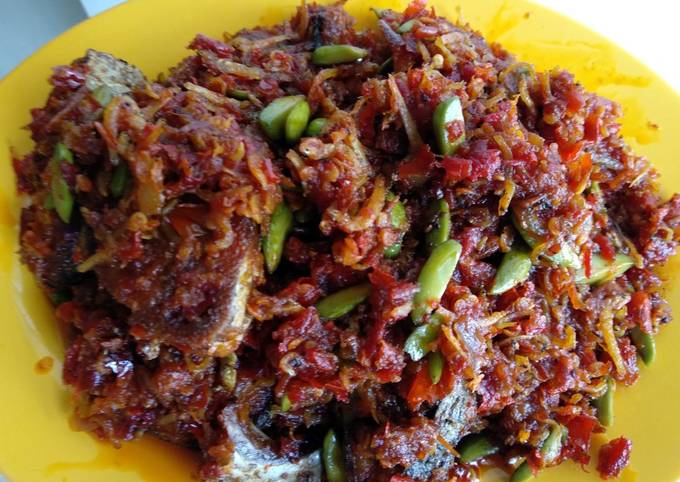 Ikan Tongkol Teri Petai Balado