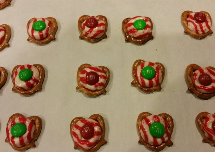 Christmas Pretzels