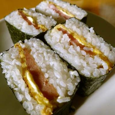 My Okinawan Grandma's Spam & Egg Onigiri (Rice Balls)-image