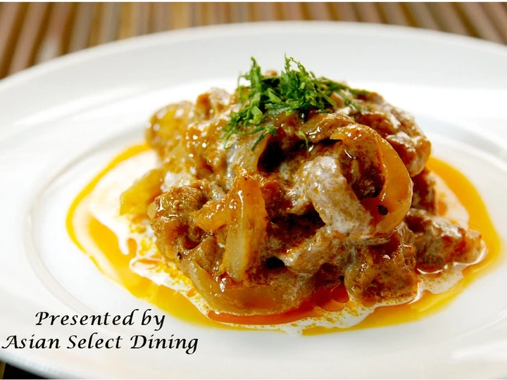 Simple Way Prepare Recipe Simple! Japanese Restaurant-style Beef Stroganoff that is Can Pamper Your Tongue, Delicious}