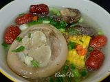 Giò heo hầm táo đỏ kỷ tử