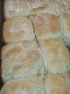 A picture of Biscuits.