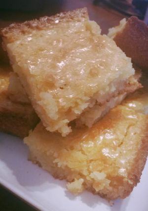 A picture of White Chocolate Brownies.