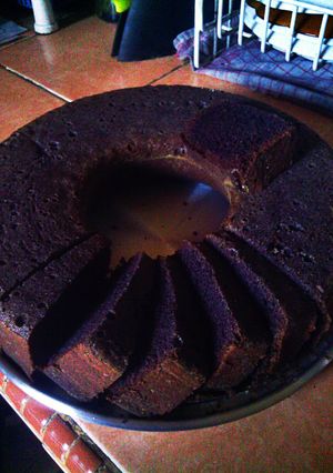 A picture of black sticky rice cake.